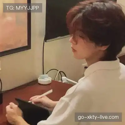 庞芯若